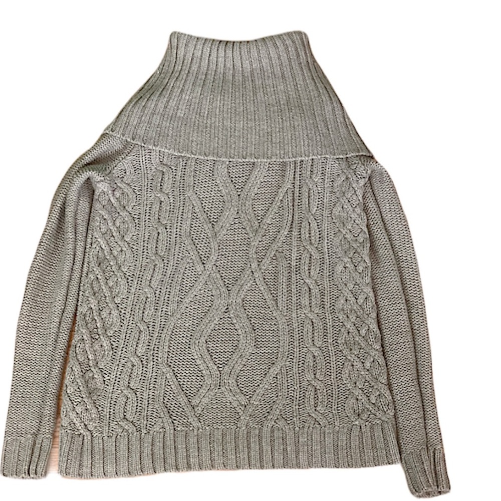 F21 Knitted Sweater S